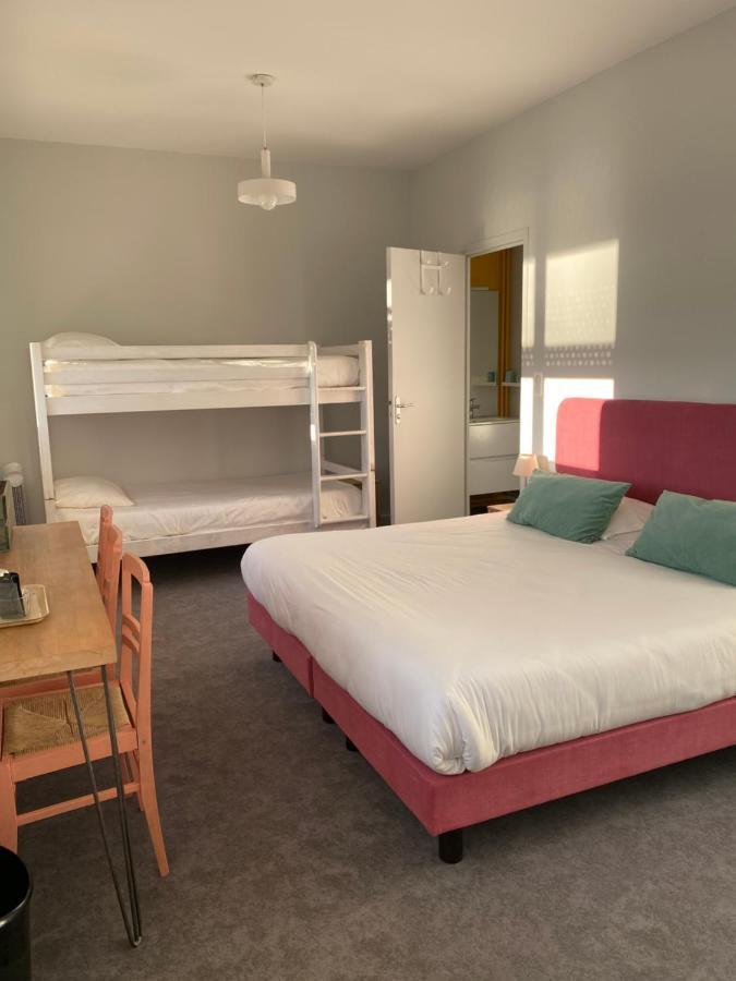 Marius Hotel Aydat Eksteriør billede