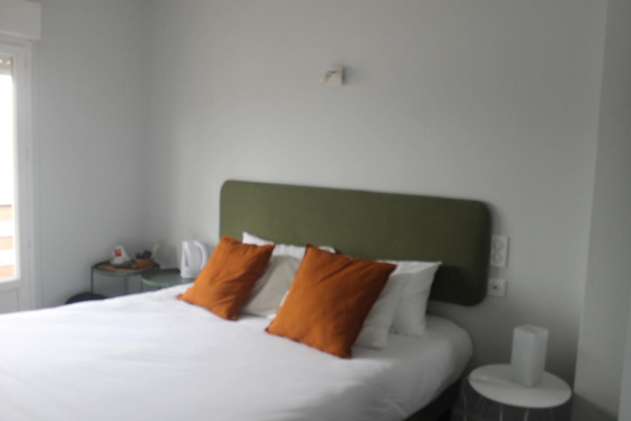Marius Hotel Aydat Eksteriør billede