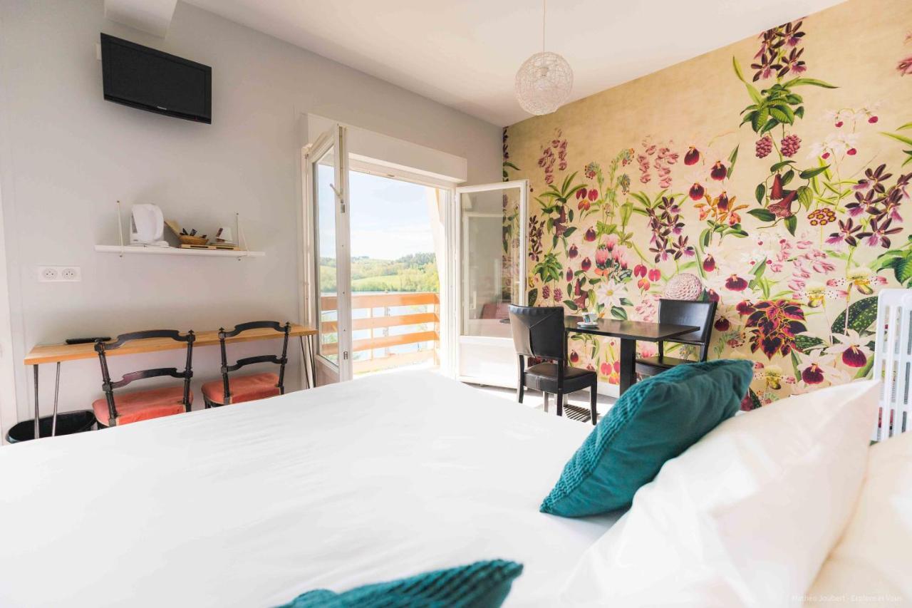 Marius Hotel Aydat Eksteriør billede